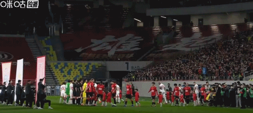 九游-半场：成都0-0海牛，罗慕洛、韦世豪射门中框